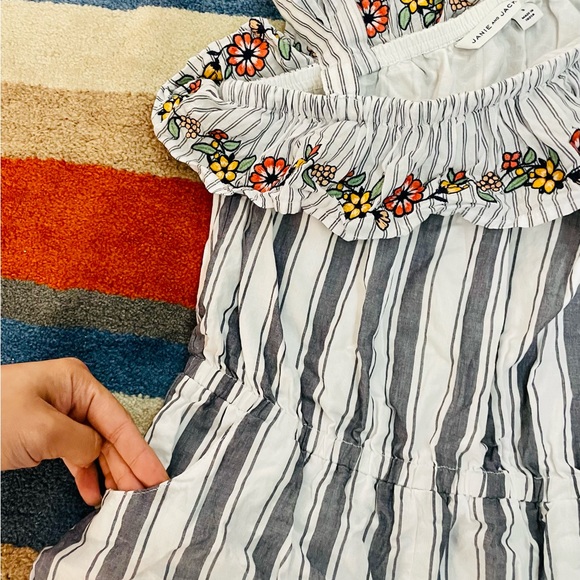 Janie and Jack size 8 preppy pinstripe floral one shoulder romper w/ pockets - Picture 5 of 6